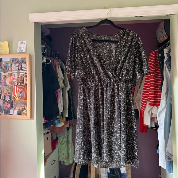 Black dress with white poka dot - Picture 1 of 3